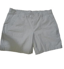 Gap Girlfriend Shorts Size 18, Stretch, pockets Bermuda longer 17 in- Beige