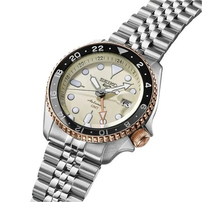 時計 SEIKO 5 Sports GMT Limited Edition Seiko 5 Sports GMT Limited Edition 5500pcs Champagne Dial Watch