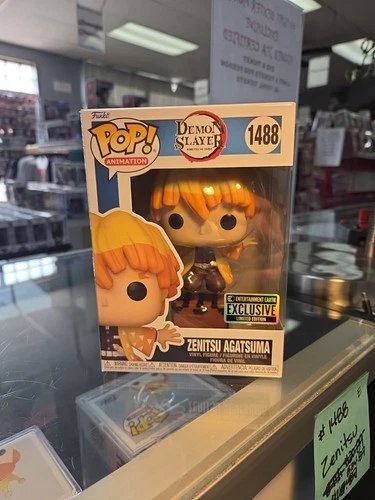 Funko Pop! Vinyl: Demon Slayer: Zenitsu Agatsuma Exclusive #1488 W/ Protector 