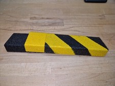 Rutsch Schutz Treppenkantenprofil schwarzgelb R13 1Stk in 100x7x3 cm Stufenkante