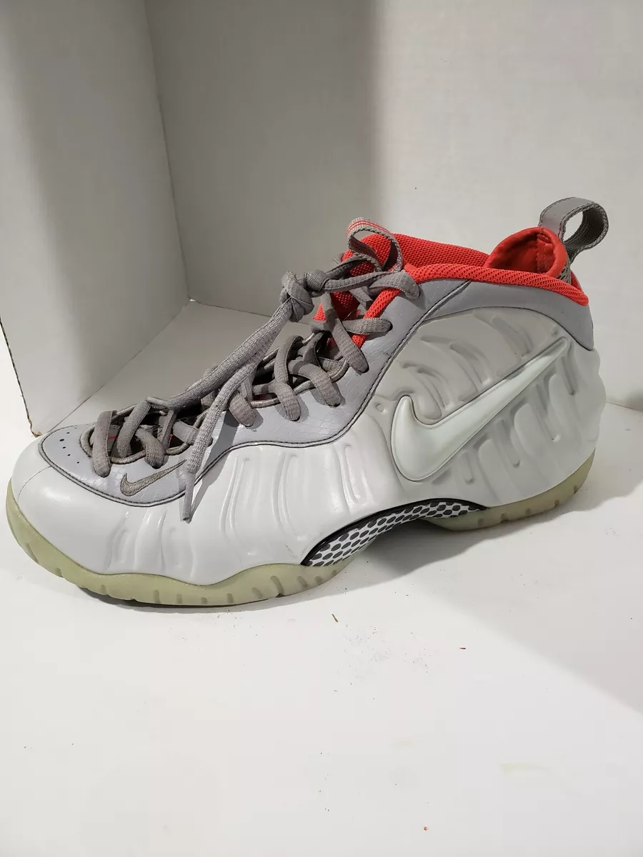 Nike air yeezy platinum Foamposiste Amputee Left Shoe Only size 11