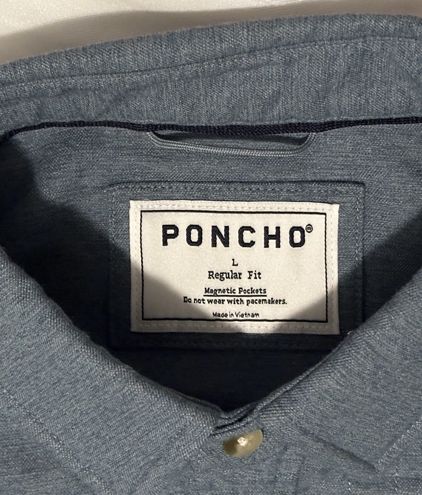 Poncho Men’s Flannel Shirt Large Blue Magnetic Pockets Long Sleeve Button Down