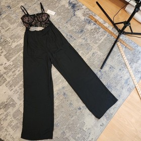 NWT Blashe Sz Medium Wide Leg Lace Cutout Pleated Black Nude Sleeveless Jumpsuit