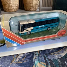 EFE 1/76 Scale 26614 Plaxton Paramount 3500 - Arriva Shires & Essex - Boxed