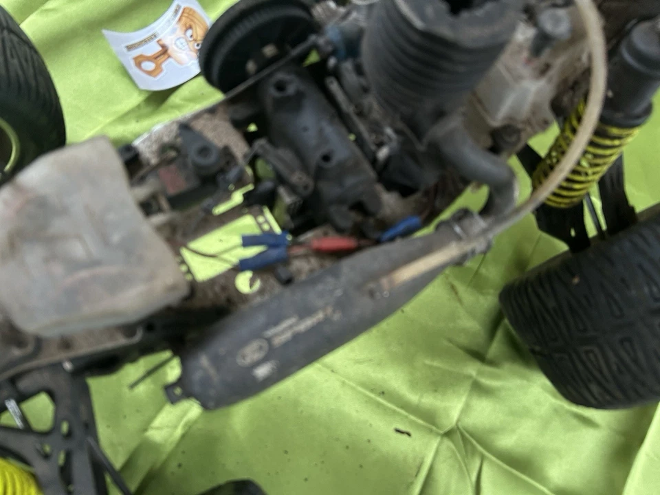 1/8 比例 Nitro 遥控汽车带遥控 TL Sport M2655 | 二手 状况良好 — 第 2/4 张图片