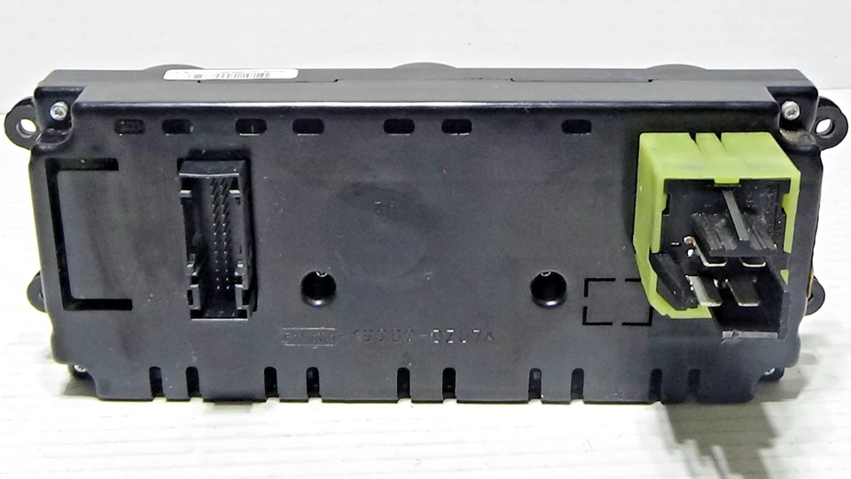 2007-2009 Ford Mustang Climate Control With Heated Seat Switch - Image 3 of 4