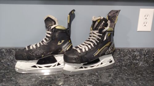 CCM Super Tacks AS-590 Ice Hockey Skates Senior Size 7.5 Regular