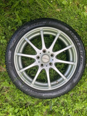 4 Alufelgen Dezent 7.0 x 17 | 5-Loch | Sommerreifen Pirelli 225/45 ZR 17 P Zero