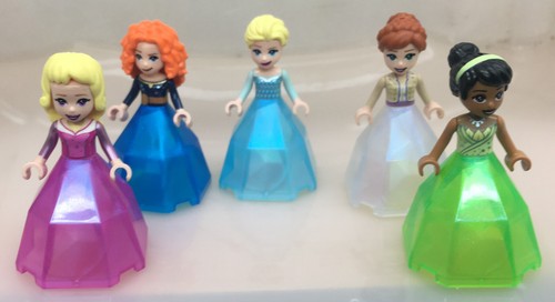 LEGO®-Minifigure Diamante Abito da ballo DISNEY PRINCESSES - Anna Tiana Elsa - Foto 7 di 39