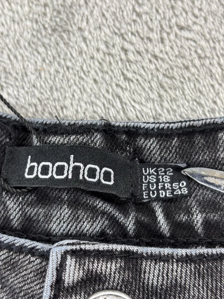 Boohoo Wide Leg Grey Denim Jeans Size 22 Skater Baggy 13.5" leg NWT Grunge Y2K - Image 2 of 4