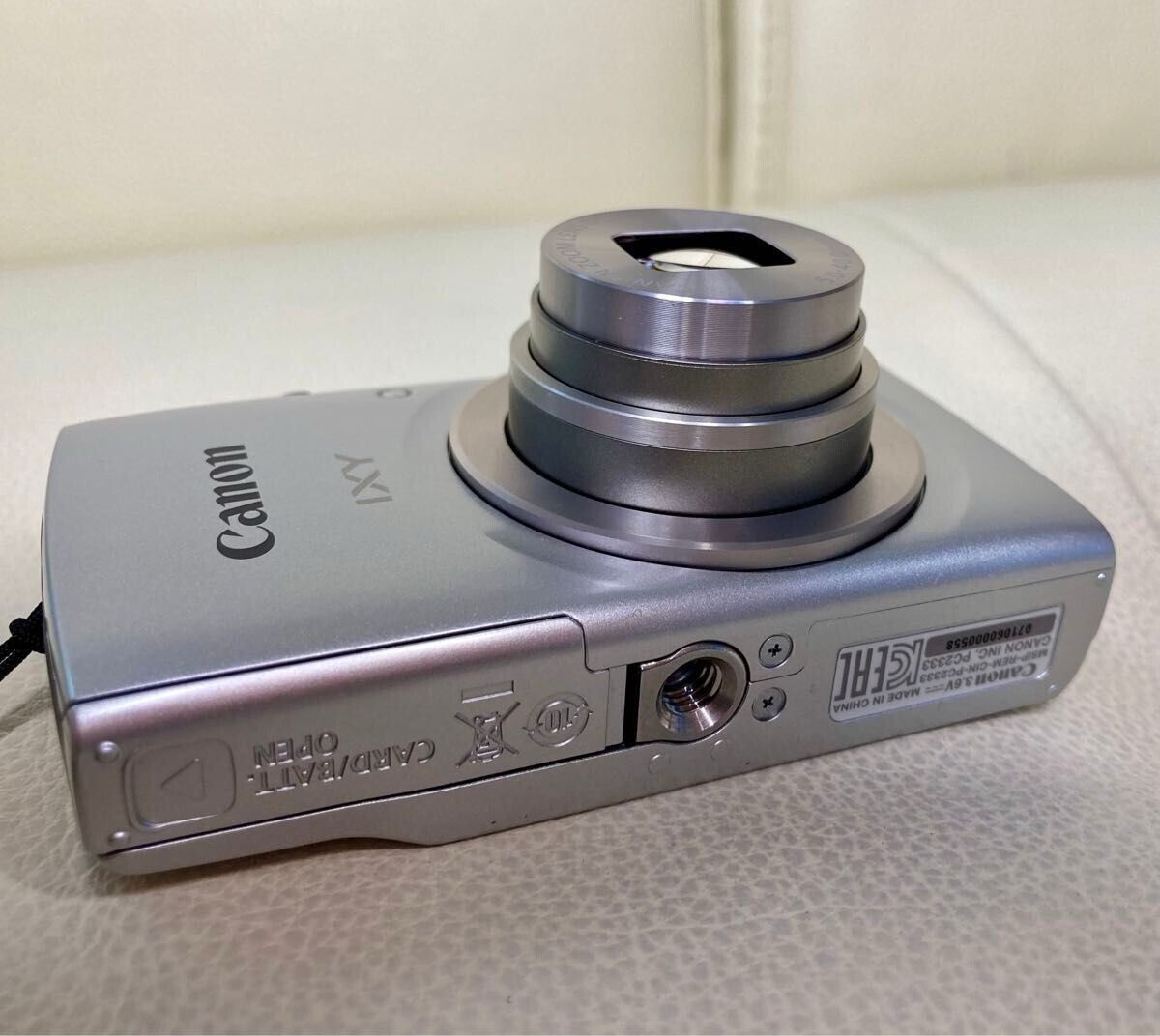 Canon IXY 200 Compact Digital Camera Silver Digital Camera Canon IXY 200 Compact Digital Camera Silver Digital Camera