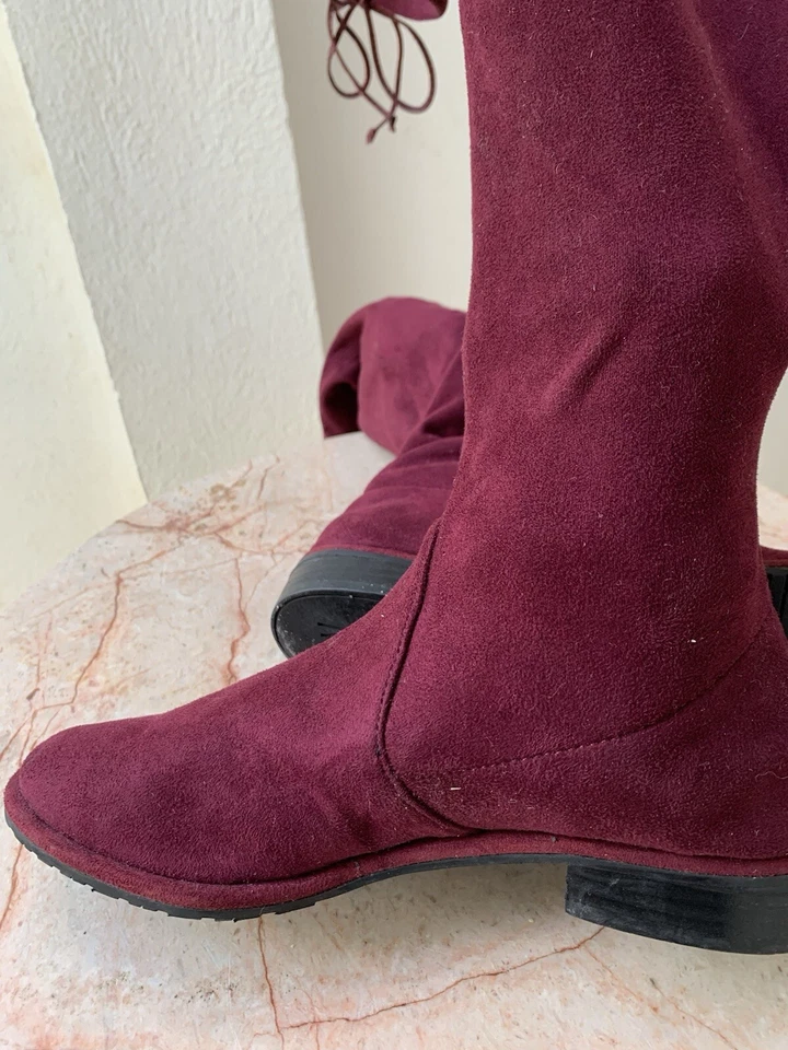 Botas por encima de la rodilla Stuart Weitzman Lowland gamuza borgoña talla 6M hechas en España Foto 4 de 4