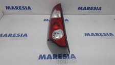 Rückleuchte links Renault Kangoo II - Grand Kangoo KW0 8200419949 P15198571