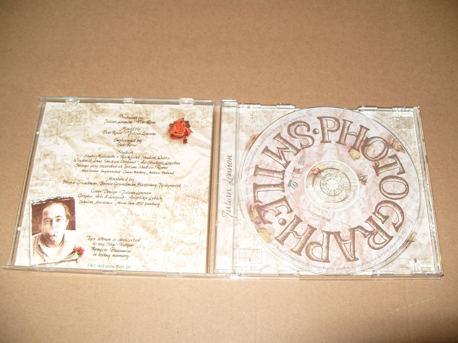 Julian Lennon - Photograph Smile - 1998 CD + INLAYS EXCELLENT CONDITION. (R2)