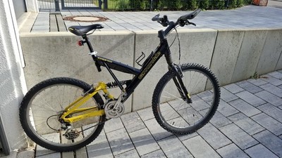 Mountainbike 26'' vollgefedert Cannodale V 1000 gepflegt von Privat leicht