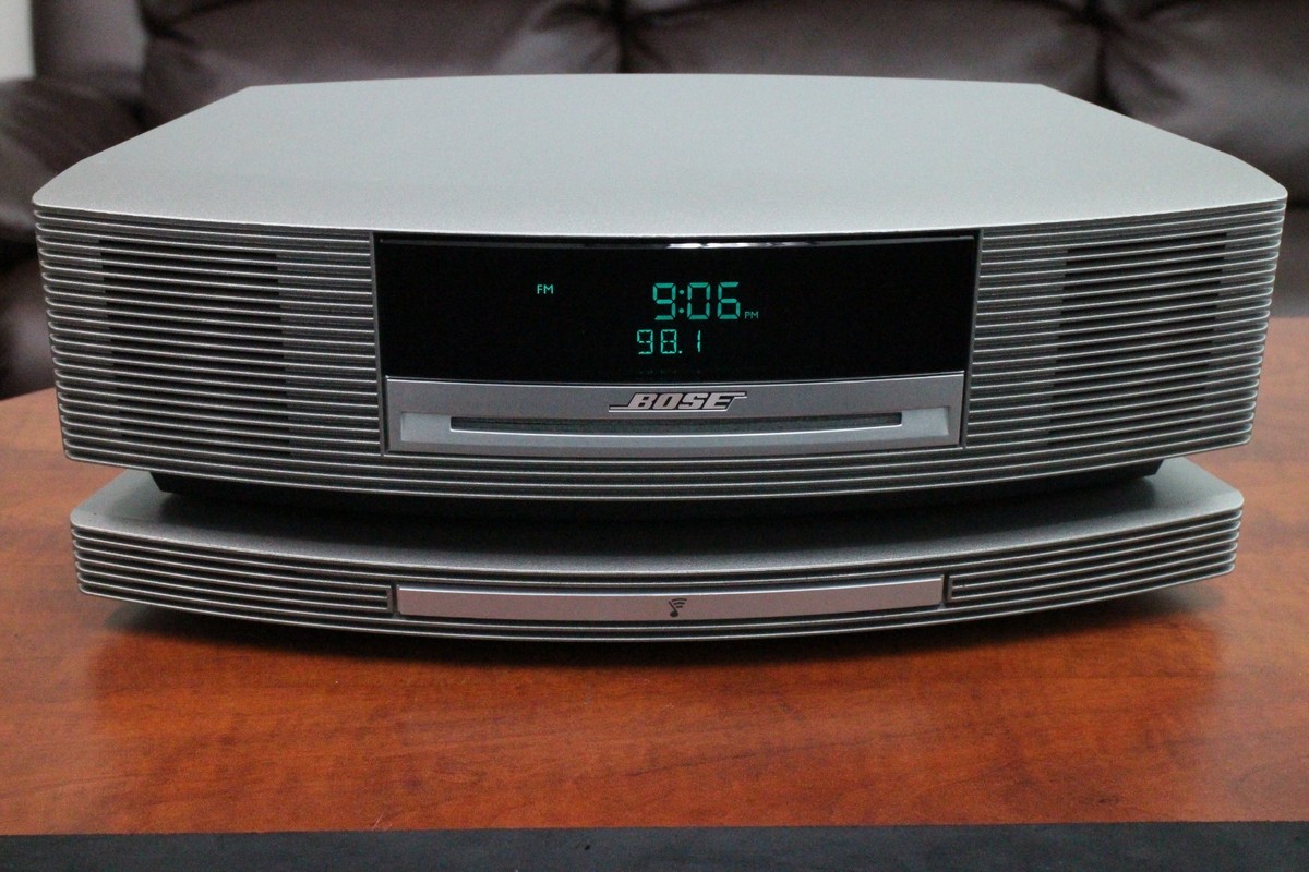 Bose Wave Music System III CD/ Radio/ Clock/ SoundTouch Pedestal