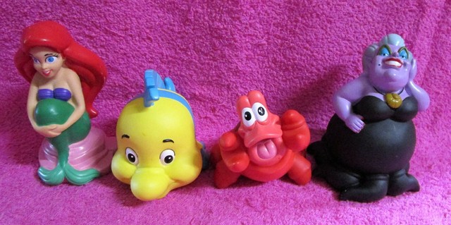 little mermaid bath toy
