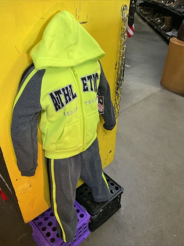 Children Clothes - Picture 4 of 5