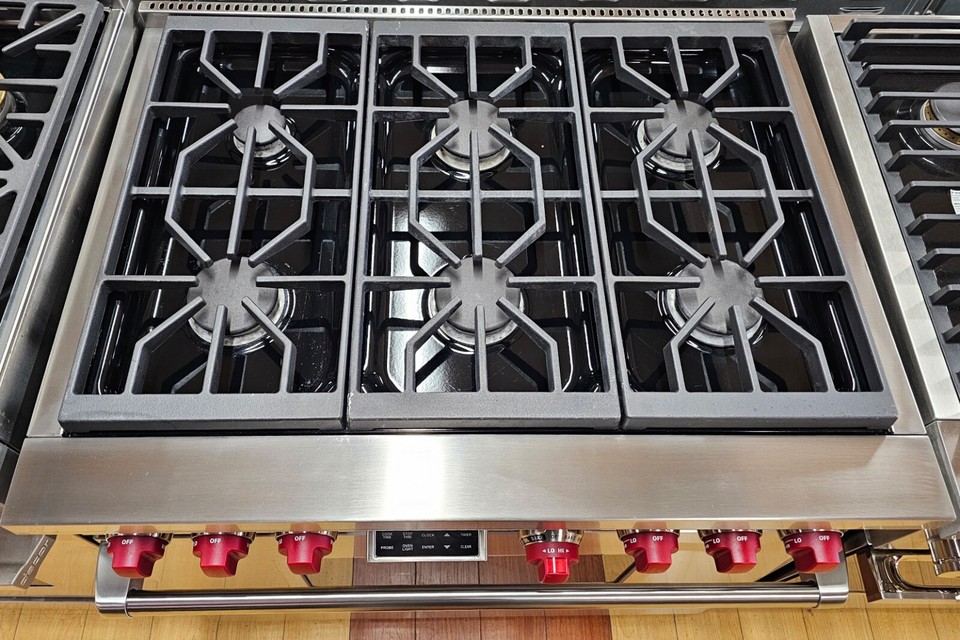 Wolf DF366 36" Stainless Steel Dual Fuel Range With 6 Burners eBay