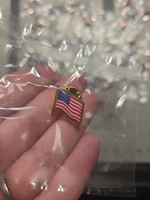 US American Flag Lapel Pin   Made in USA, High-Quality Patriotic USA Badge    