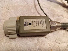 TEKTRONIX TEK P6137 10X PASSIVE OSCILLOSCOPE PROBE 400 MHZ TESTED OK FREE SHIP