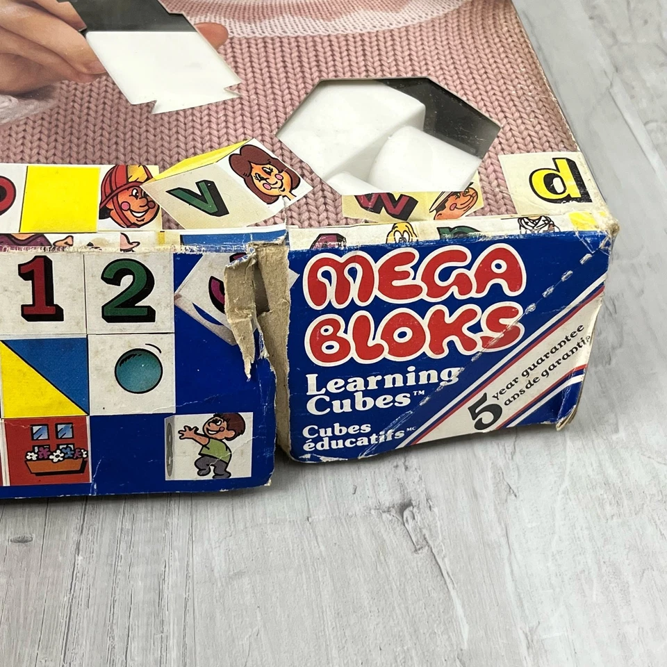 Vintage 1988 Ritvik Mega-Bloks 9002 Learning Cubes Alphabet  - Image 4 of 4
