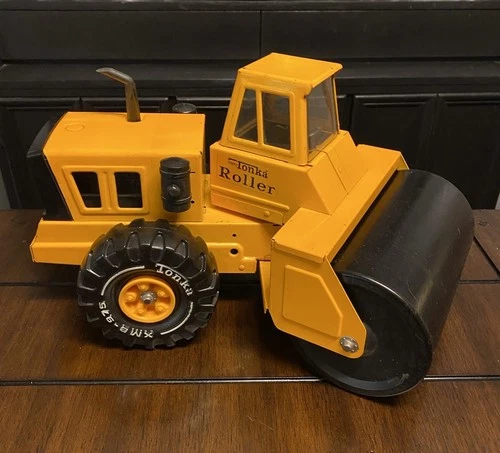 Vintage 1970s HQ Tonka Mighty Roller Pressed Steel Toy Vehicle /XMB-975 Wheels