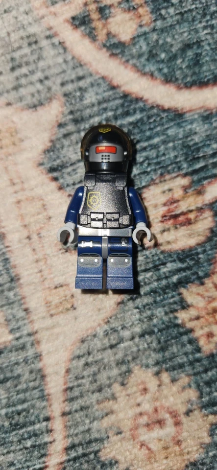 LEGO The Movie Series 1 Collectible Minifigs - Image 4 of 4