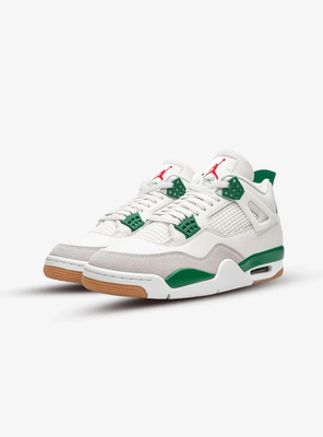 Size 12 - Jordan 4 Retro SP x Nike SB Mid Pine Green for sale Size 12 - Jordan 4 Retro SP x Nike SB Mid Pine Green for sale