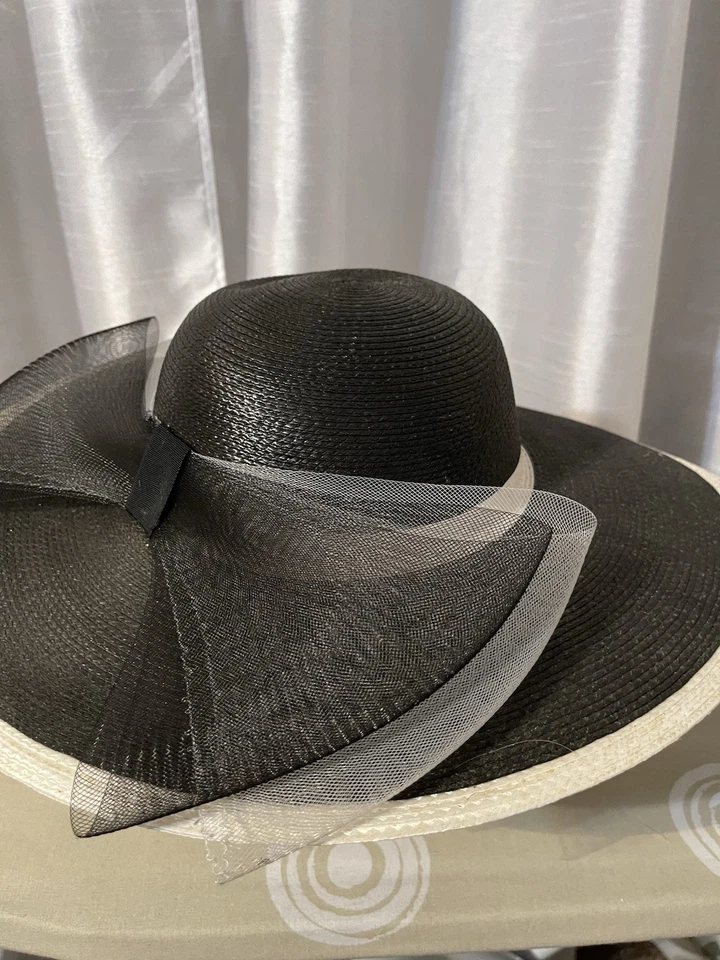 Vintage early to mid 1980’s5th Ave. black straw wide brim hat Large Chiffon Bow - Image 2 of 4