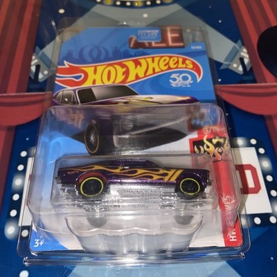 Hot Wheels HW flames  68 Chevy nova