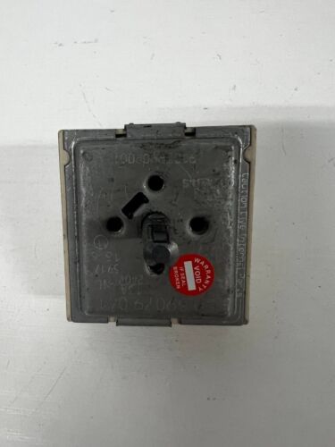 Genuine GE Range Dual Surface Element Control Switch WB24T10058 - Picture 1 of 6