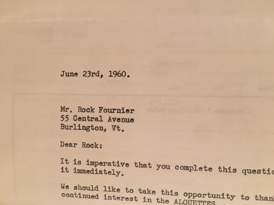 1960 Montreal Alouettes CFL Canadian Football League 4 Page Player Questionnaire - Image 4 of 4