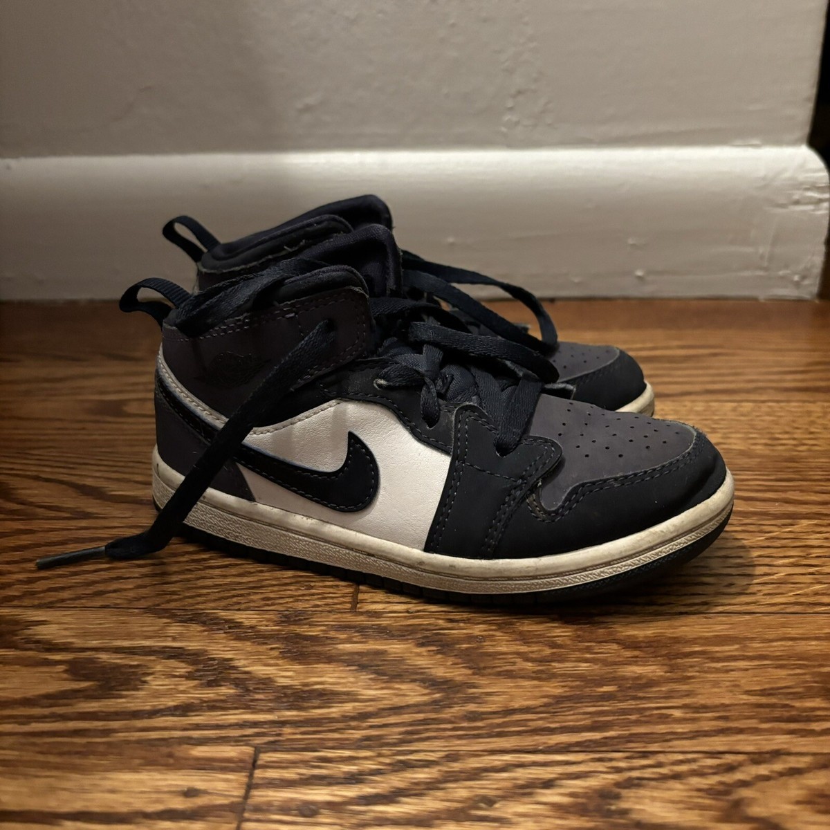 Nike Air Jordan Mid Obsidian Sanded Purple Size 10c Toddler