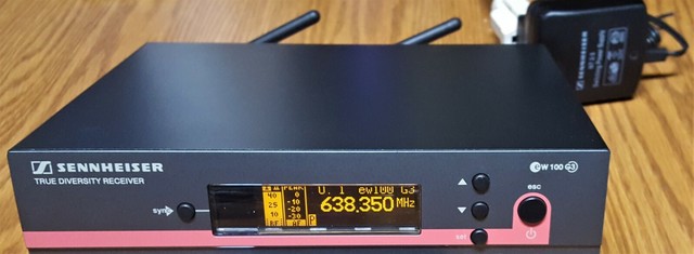Sennheiser Evolution EM100 G3 Diversity Wireless Mic Receiver B 626-668MHz EW100 | eBay