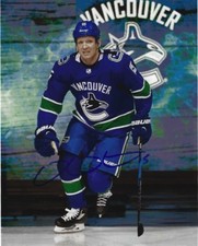 Vancouver Canucks Derek Dorsett Autographed Signed 8x10 NHL Photo COA R