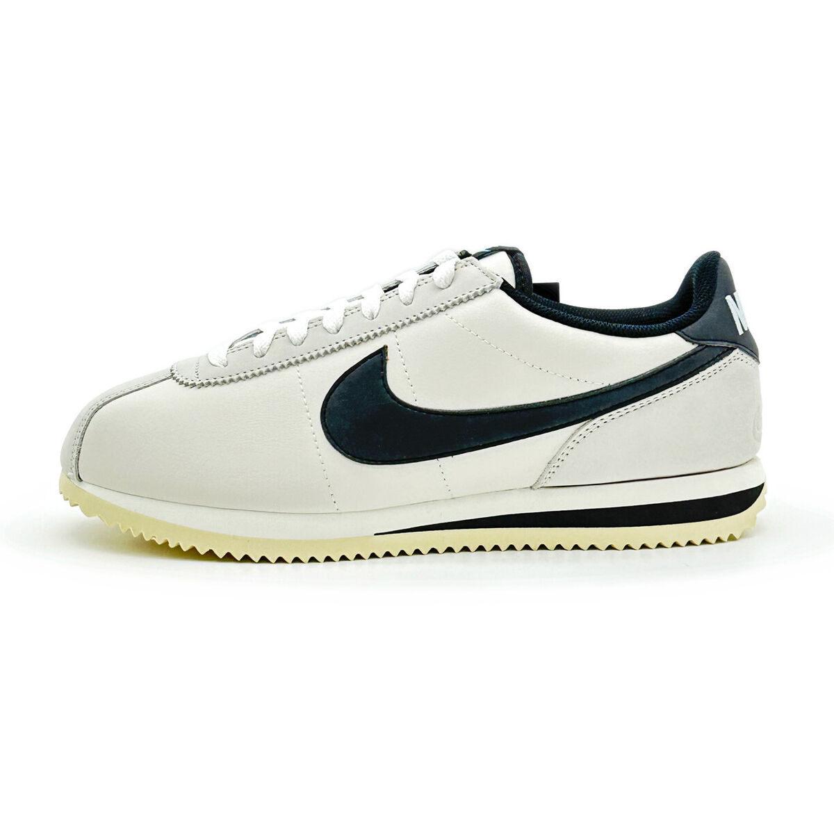 FN7650-030 Nike Cortez SE Supersonic Phantom Light Bone FN7650-030 Nike Cortez SE Supersonic Phantom Light Bone