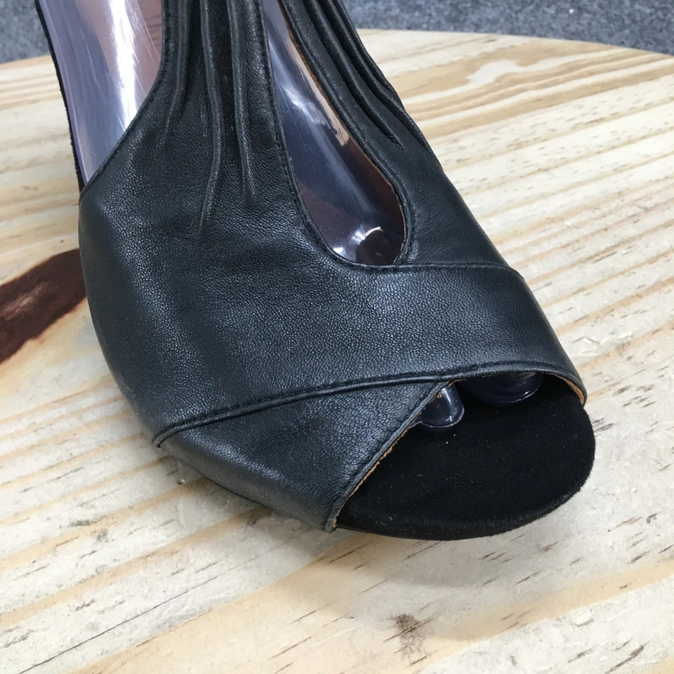 Sandalias Earthies para mujer 7B Veria 3 correa al tobillo negras punta abierta informales tacones de cuña Foto 3 de 4