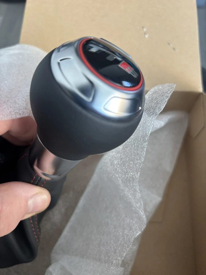 AUDI TT 2011 TO 2014 AUTO GEARBOX SELECTOR LEVER 8J2713139LXGH GENUINE - Image 4 of 4