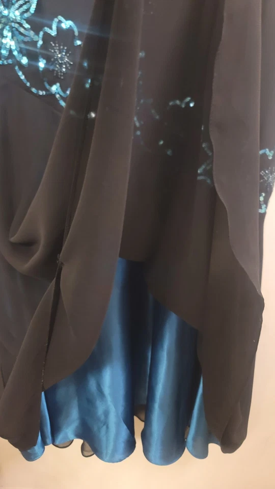 Onyx Nite Formal Dress Long 22W Beaded Sequin Layered Eveningwear Black Teal - Image 4 of 4