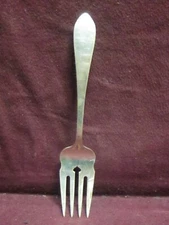 DOMINICK & HAFF STERLING POINTED ANTIQUE SALAD FORK  6 1/4" 40g  No Mono