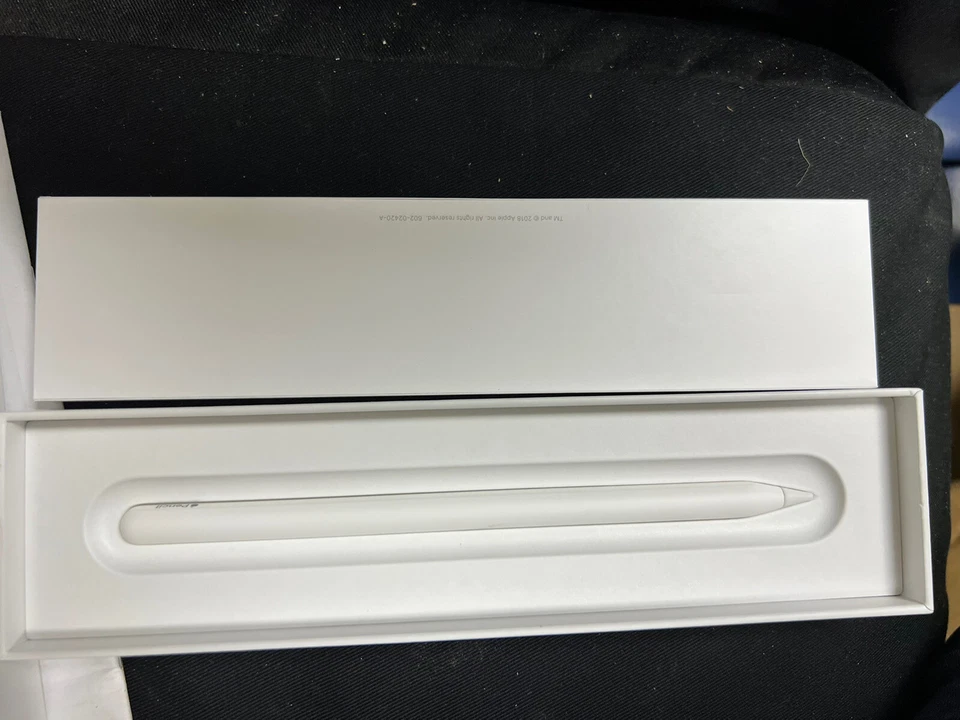 Genuine APPLE 2ND Generation Pencil MU8F2AM/A A2051, Open Box , Free Pencil Tip - Image 2 of 3