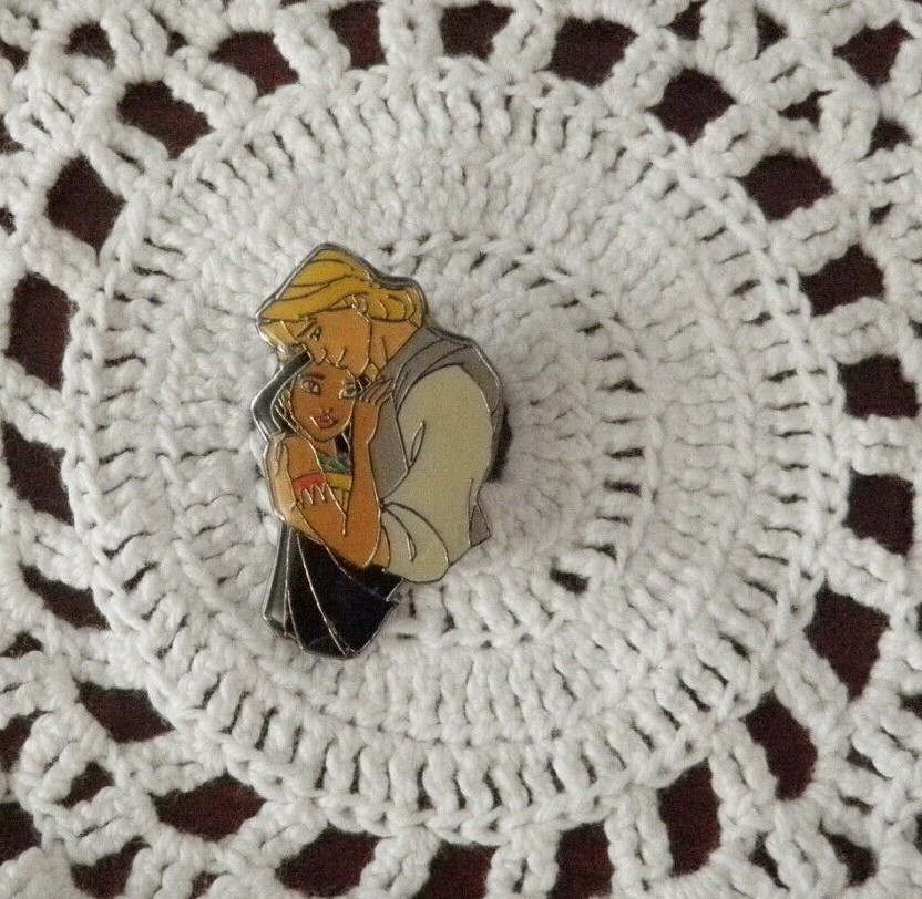 Disney Germany ProPin Pocahontas and John Smith Pin