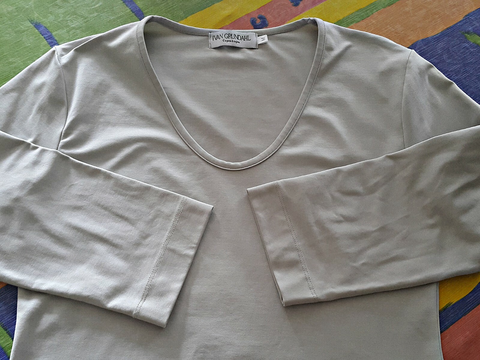 AUTHENTIC IVAN GRUNDAHL SOLID GRAY POLYAMIDE WOME… - image 5