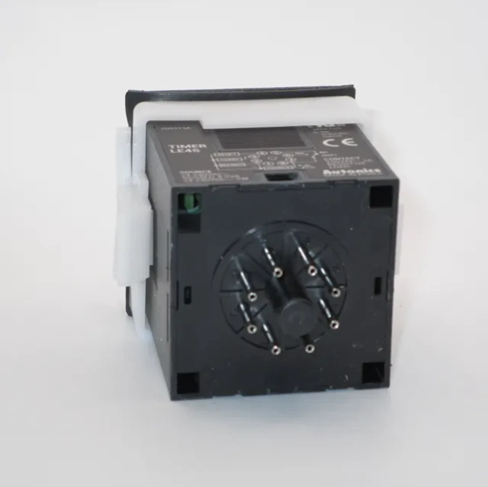 NEW AUTONICS LE4S Digital Backlit LCD Timer - Image 3 of 3