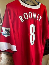 Ultimate Manchester United Collector and Super Fan Gift Guide  48