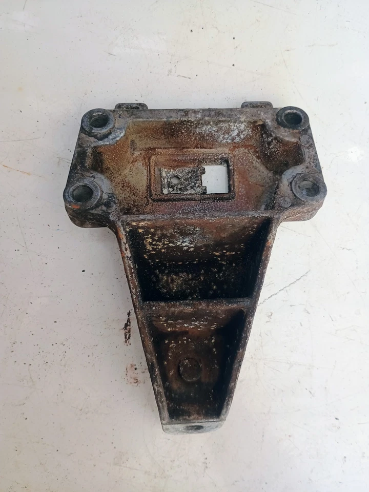 Soportes de montaje motor BmW E21 M20 320 323i 1175032 derecha 1175371 izquierda Foto 3 de 4