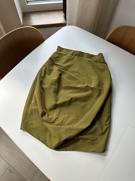 Women COS Skirt Olive XS