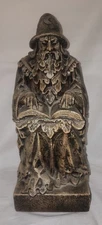 Windstone Woodlore Wizard by Pena.  Retired/Rare