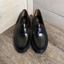 G.H. BASS Black Whitney Super Lug Sole Penny Loafer size 9 NWOB 185